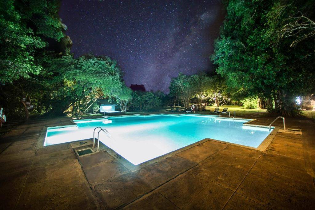 Sigiriya Village Hotel